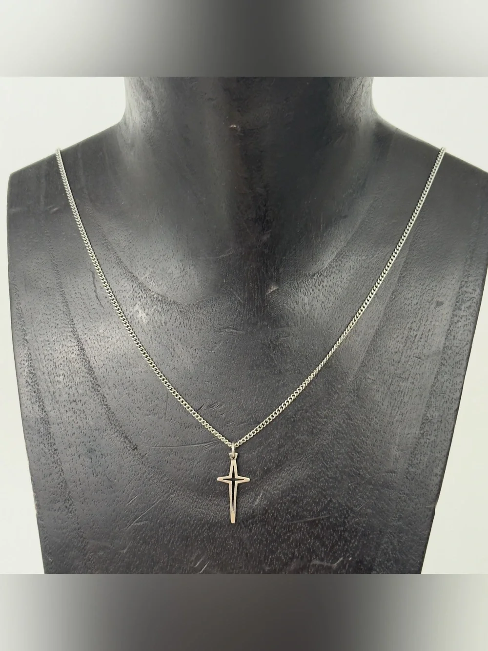 Vintage Retired James Avery Silver North Star Cross Charm Pendant Necklace